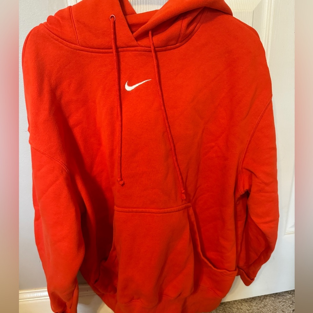 Nike sweatshirt